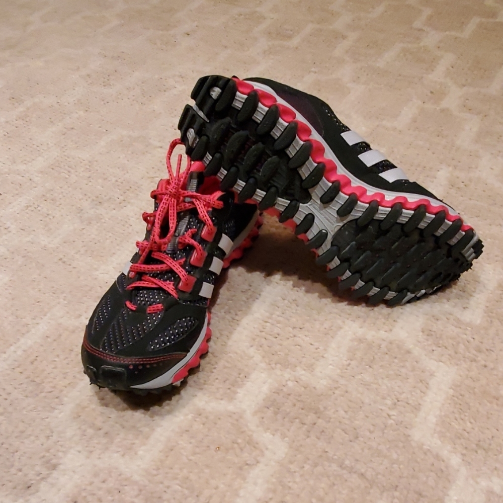 Shoes - Picture 3 of 5